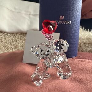 NEW Swarovski Kris Bear Heart Balloons